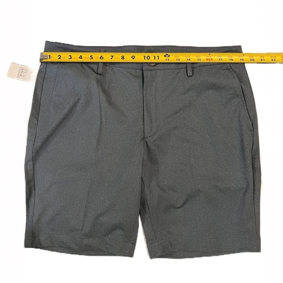 🏌️Jos. A. Bank Shorts | Golf | Slim Fit | Moisture Wicking Shorts | Size 38 - Picture 6 of 7
